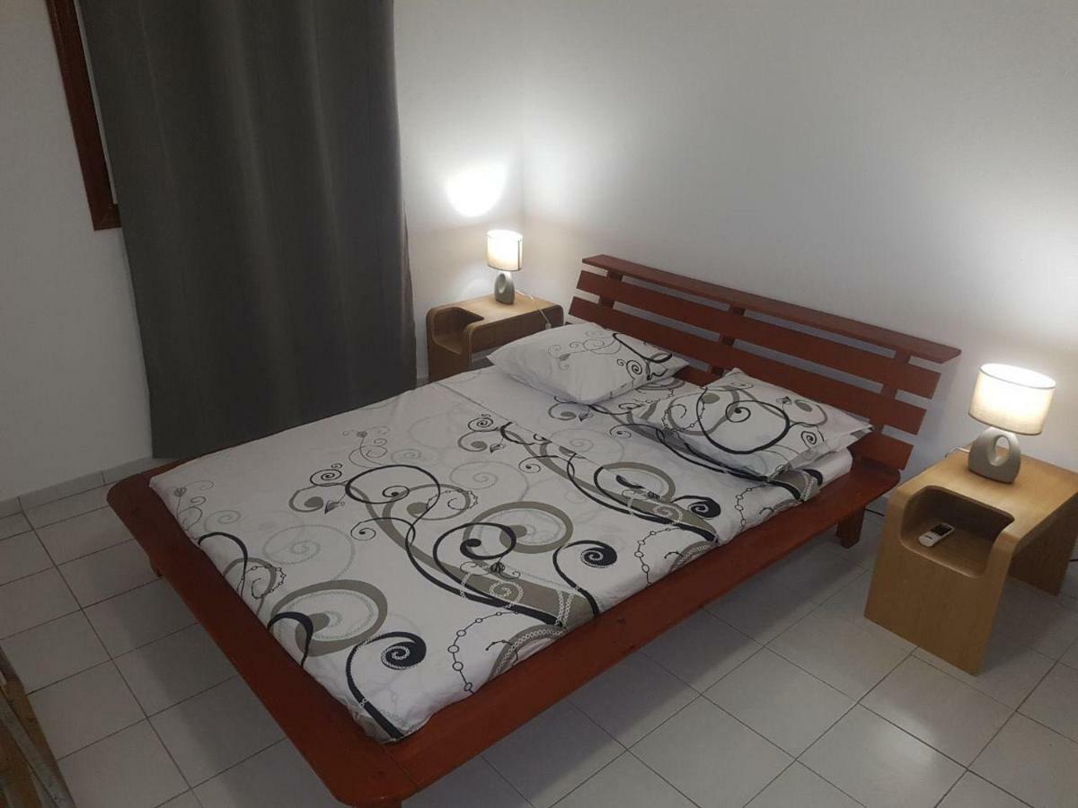 Chirijien Blé Appartement Le Robert Buitenkant foto
